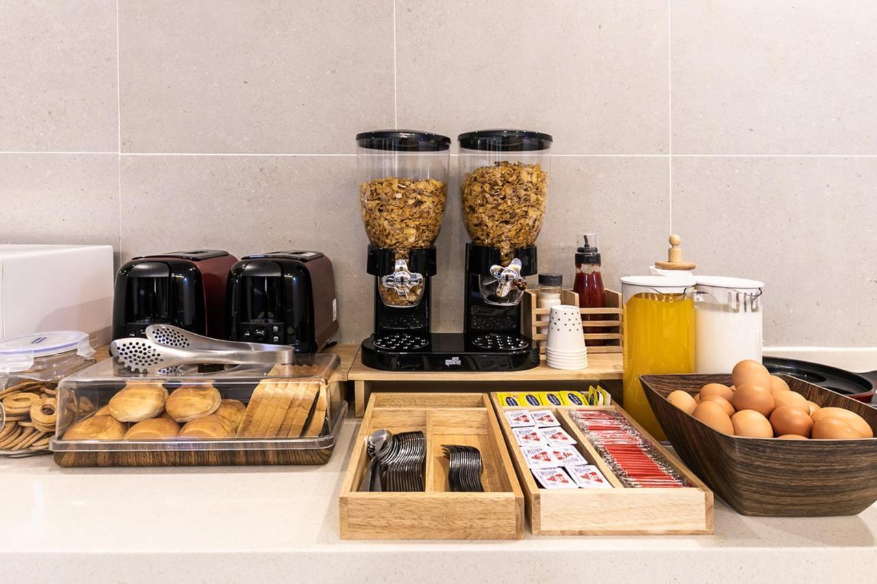 Browndot Hotel Sasang Renecite Busan Esterno foto