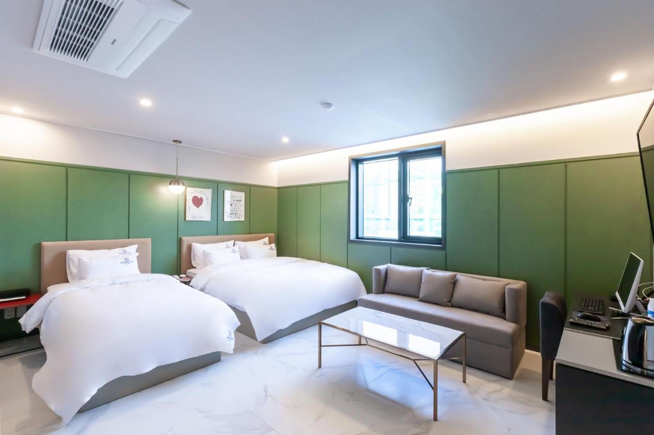 Browndot Hotel Sasang Renecite Busan Esterno foto