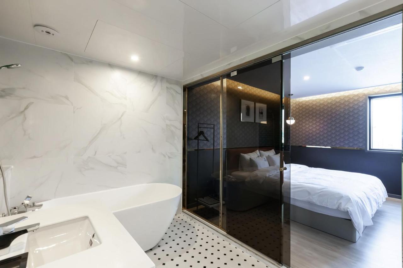 Browndot Hotel Sasang Renecite Busan Esterno foto